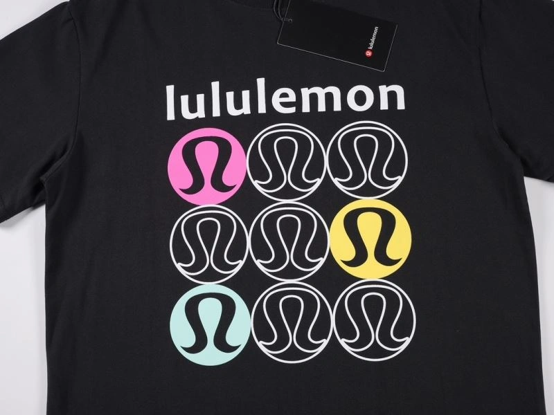 Stylish Moncler T-Shirts 142279