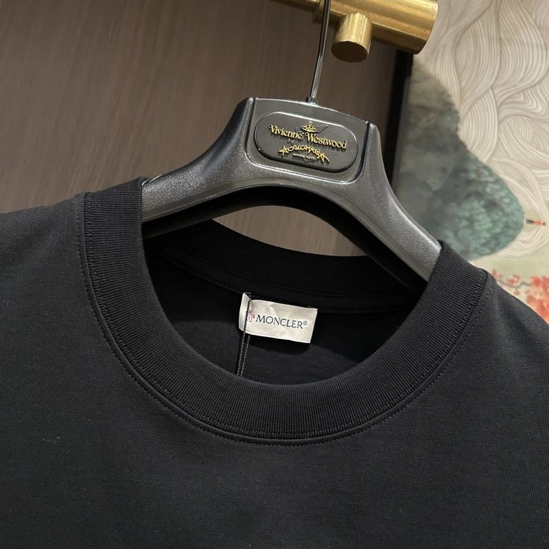 Moncler T-Shirts Trendsetting 142248