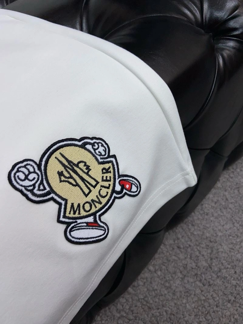 FlexibleFit Moncler T-Shirts 142243
