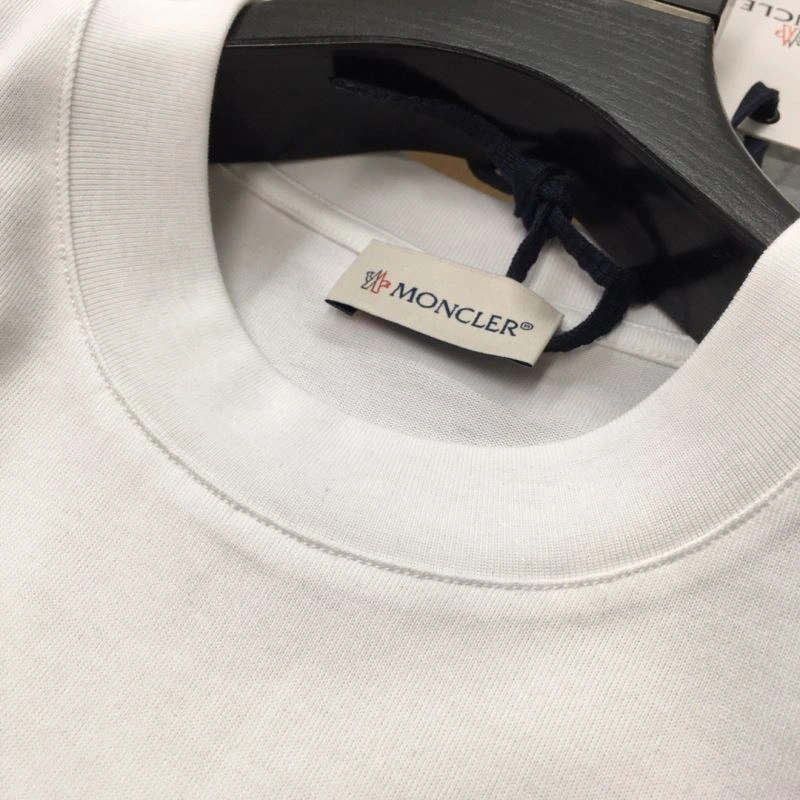 Attractive Moncler T-Shirts 142266