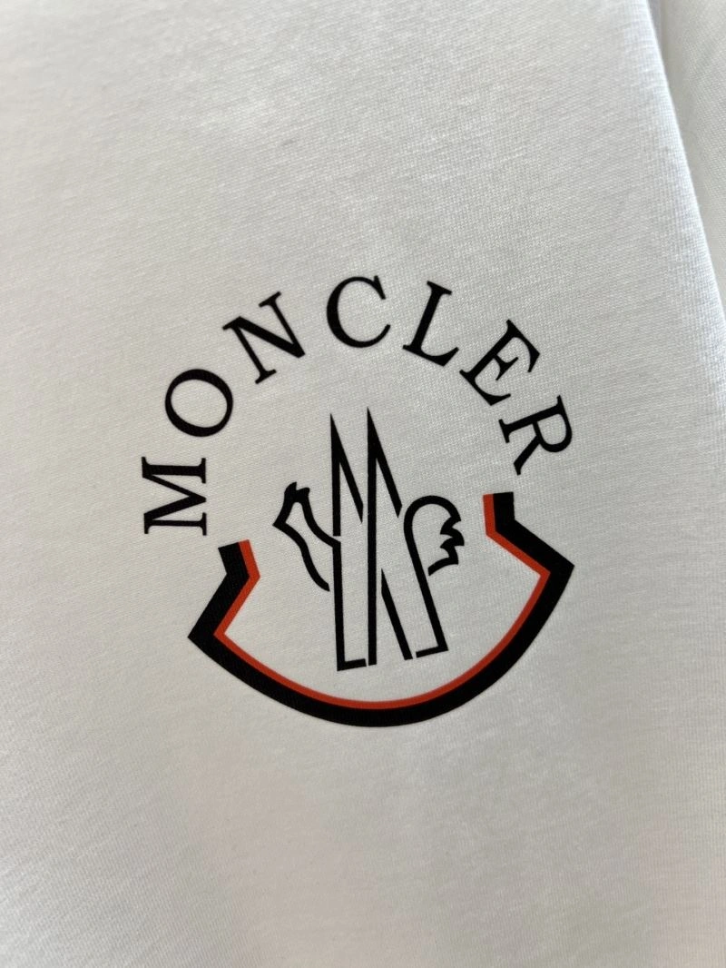 Moncler T-Shirts Tailored 142250