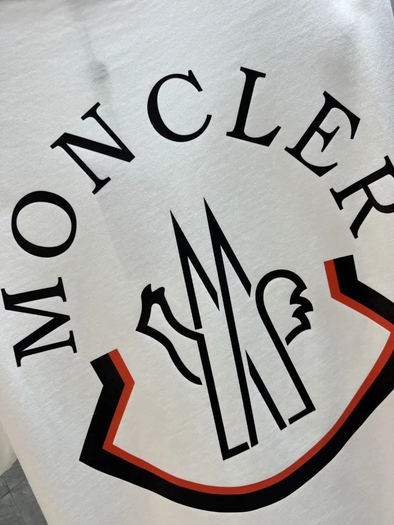 Moncler T-Shirts Tailored 142250