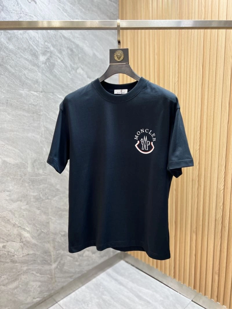 Moncler T-Shirts Timeless 142263