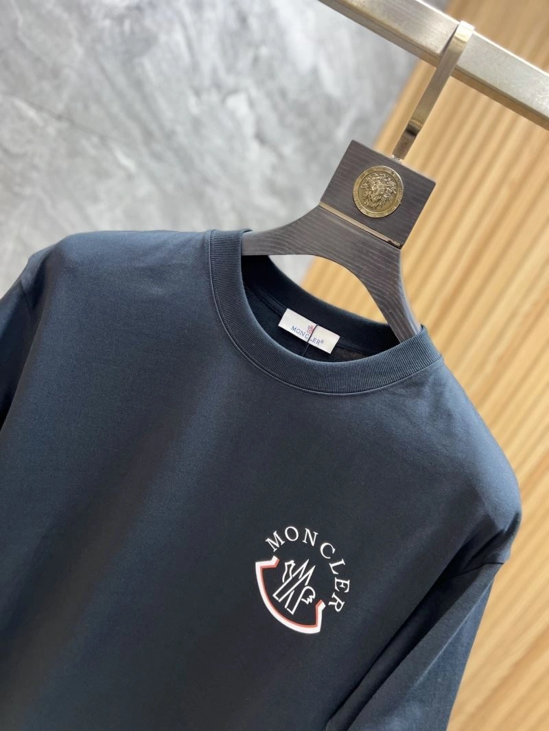 Moncler T-Shirts Timeless 142263