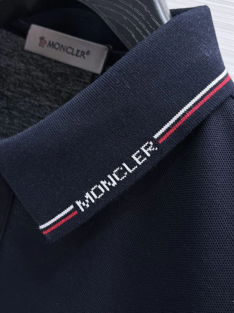 Moncler T-Shirts Refined 142267