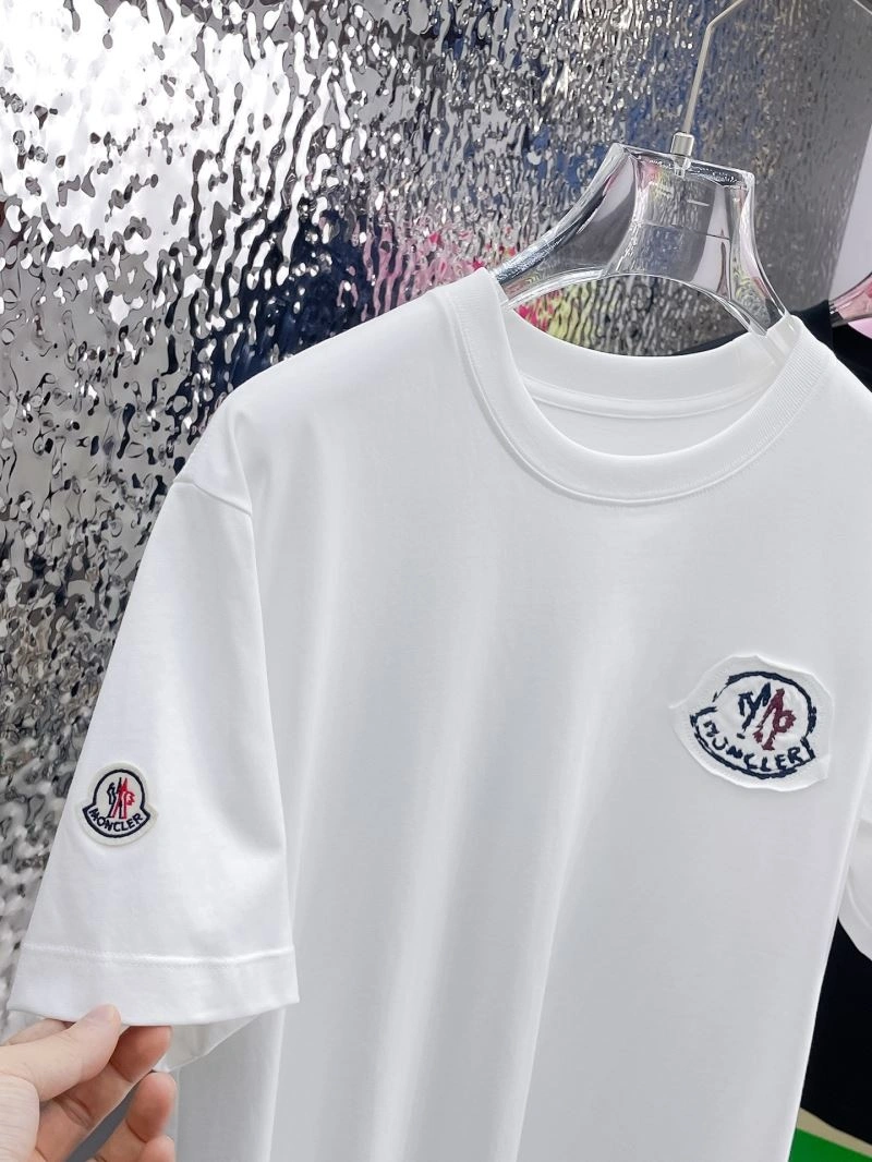 AllSeason Moncler T-Shirts 142241
