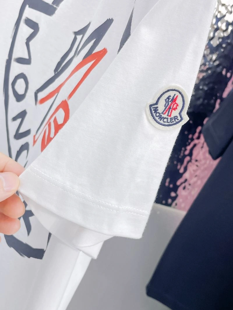 Moncler T-Shirts Seasonal 142255
