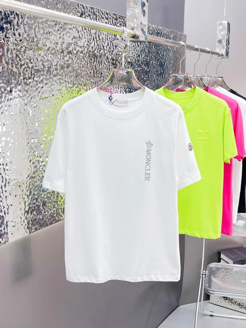 RelaxedFit Moncler T-Shirts 142249