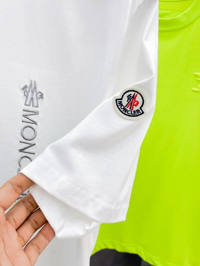 RelaxedFit Moncler T-Shirts 142249