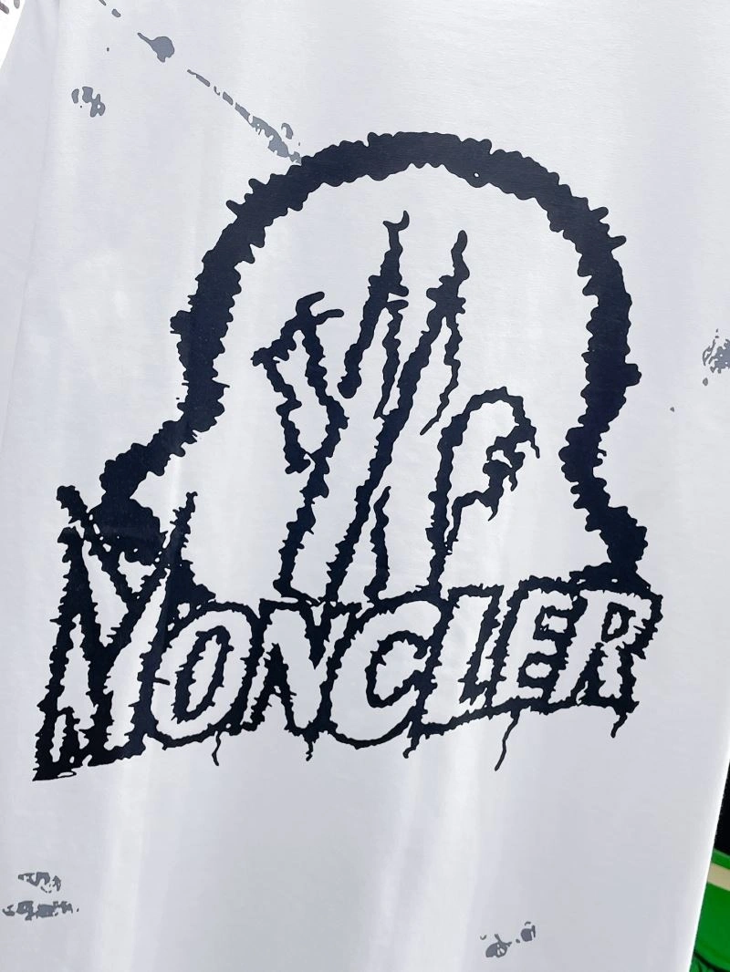Moncler T-Shirts Cozy 142268