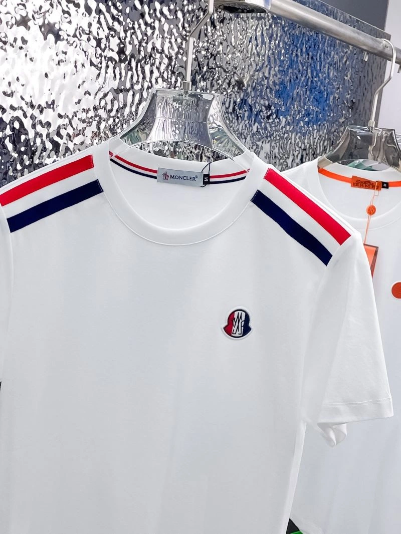Moncler T-Shirts Colorful 142256
