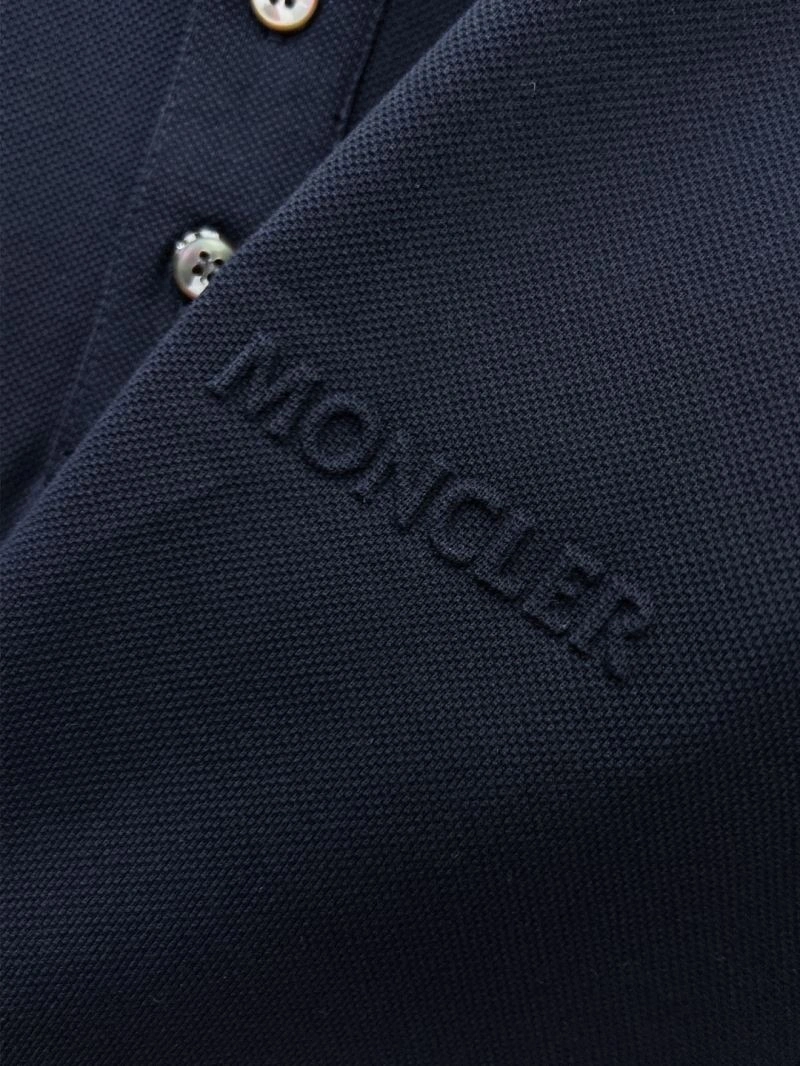 Moncler T-Shirts SmoothTexture 142236