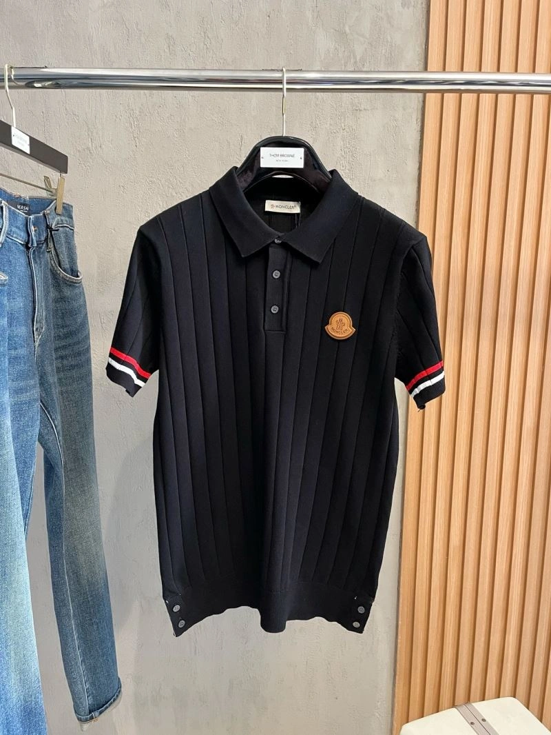 Tailored Moncler T-Shirts 142230