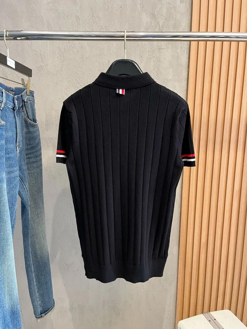Tailored Moncler T-Shirts 142230