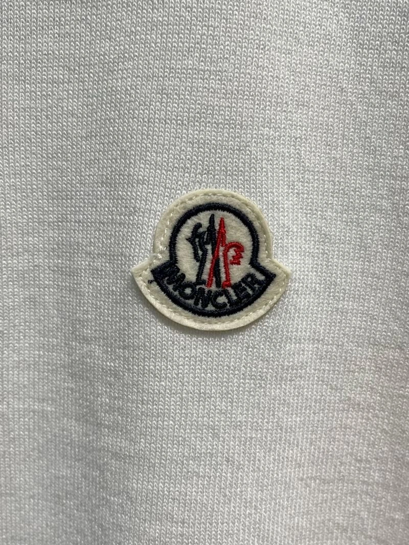 Moncler T-Shirts Breathable 142223