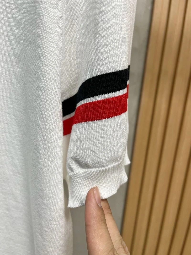 Moncler T-Shirts Breathable 142223