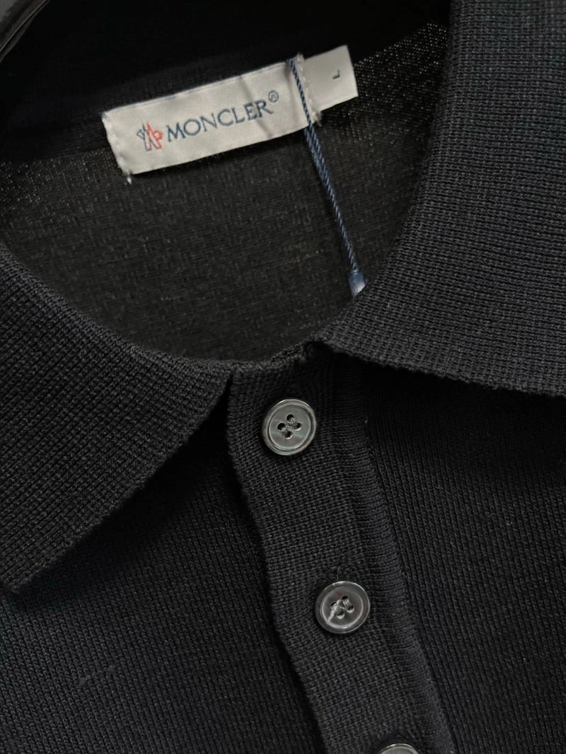 TechFriendly Moncler T-Shirts 142218