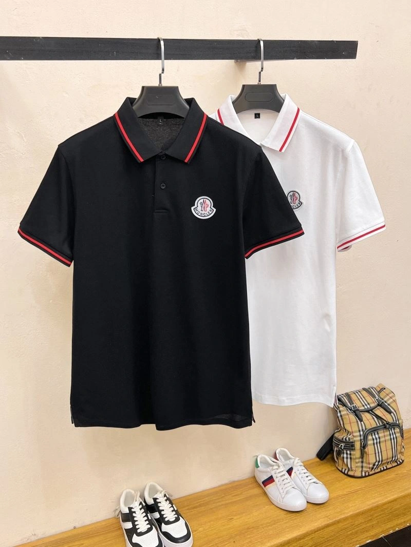 Moncler T-Shirts Resilient 142222