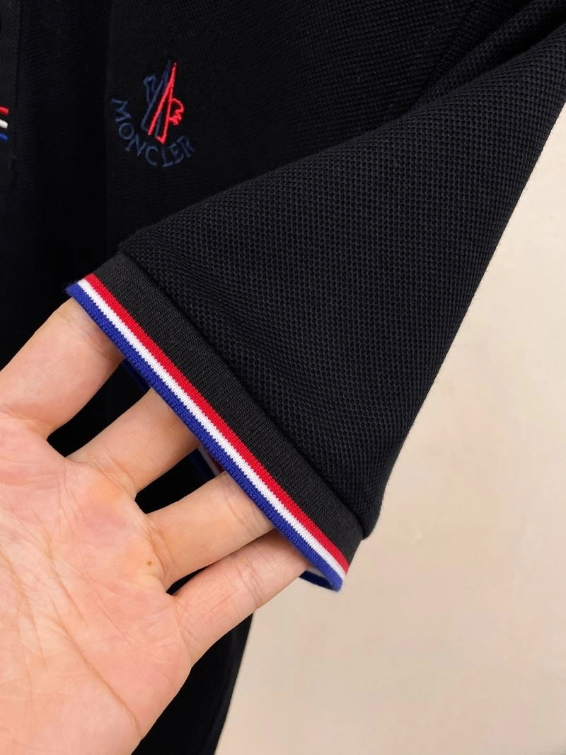 Chic Moncler T-Shirts 142204
