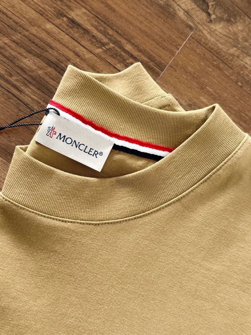 Moncler T-Shirts Durable 142203