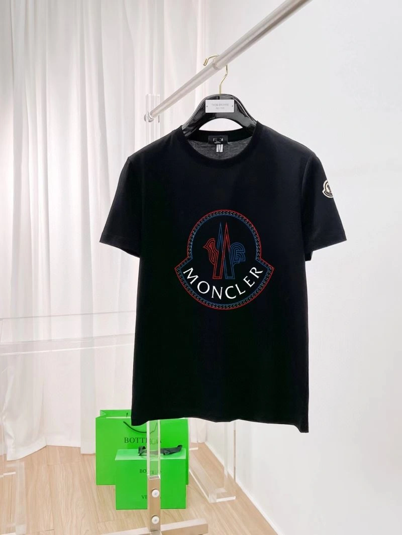Moncler T-Shirts TechFriendly 142229