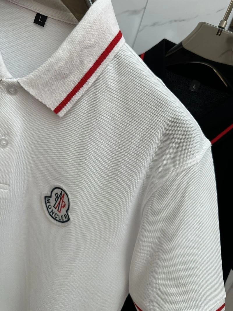 Moncler T-Shirts SmoothTexture 142221