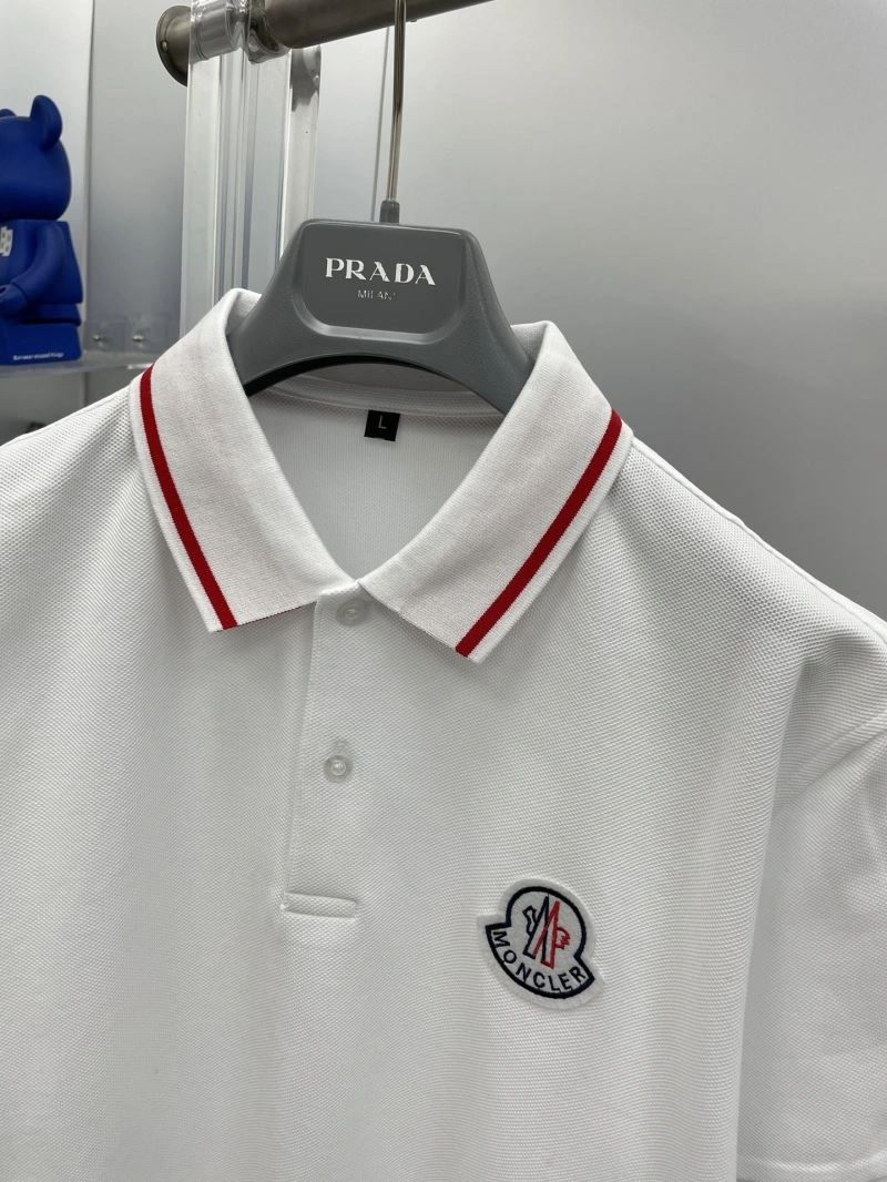 Moncler T-Shirts Vibrant 142228