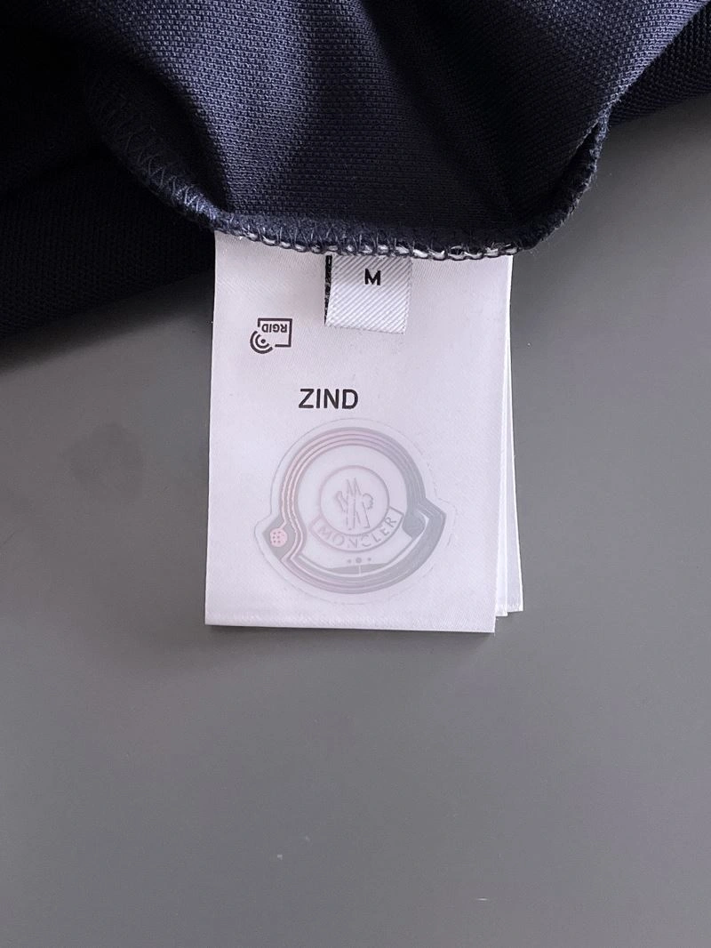 Moncler T-Shirts Lightweight 142190