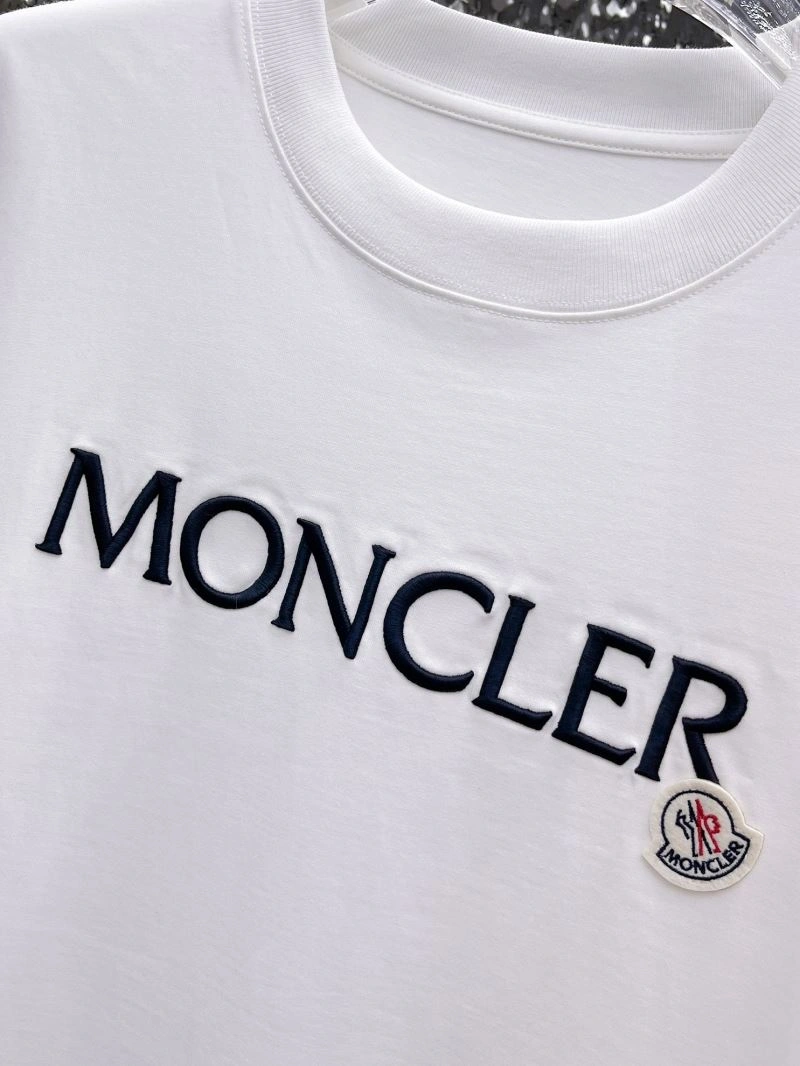 Soft Moncler T-Shirts 142187