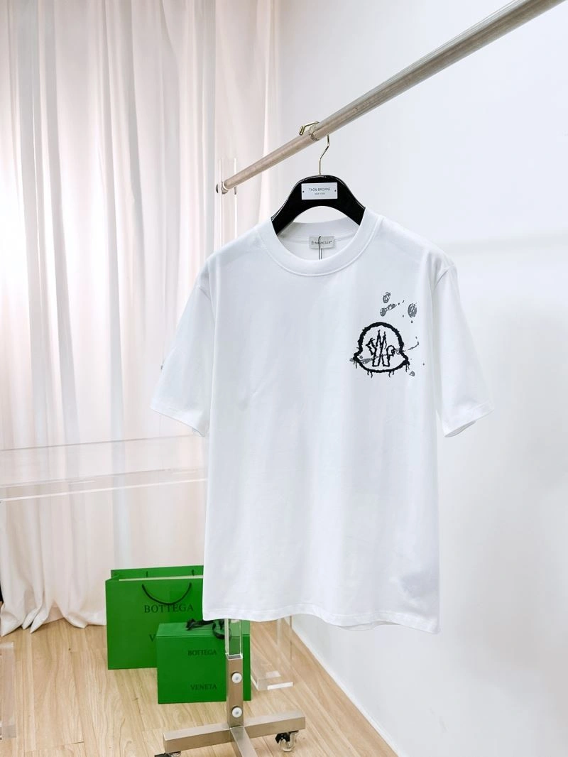 Moncler T-Shirts SunProtective 141800
