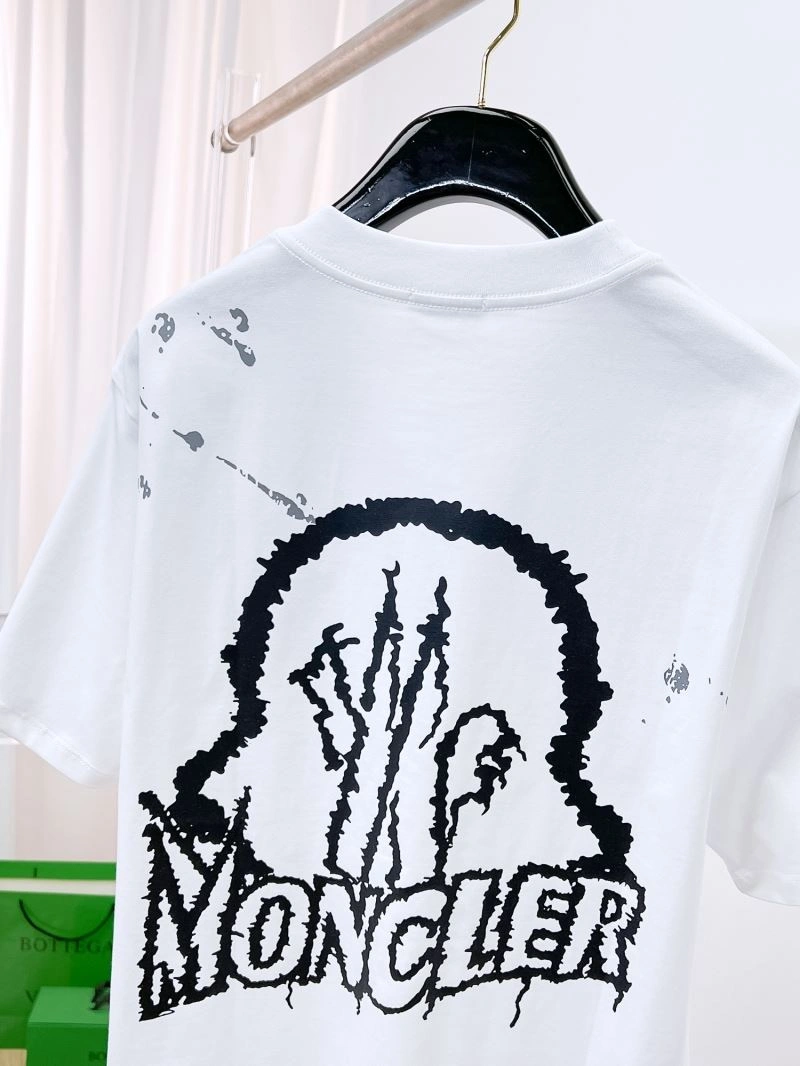 Moncler T-Shirts SunProtective 141800