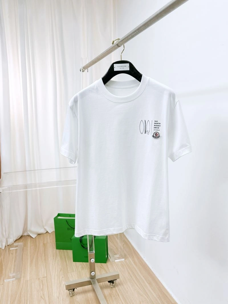 Supportive Moncler T-Shirts 141783