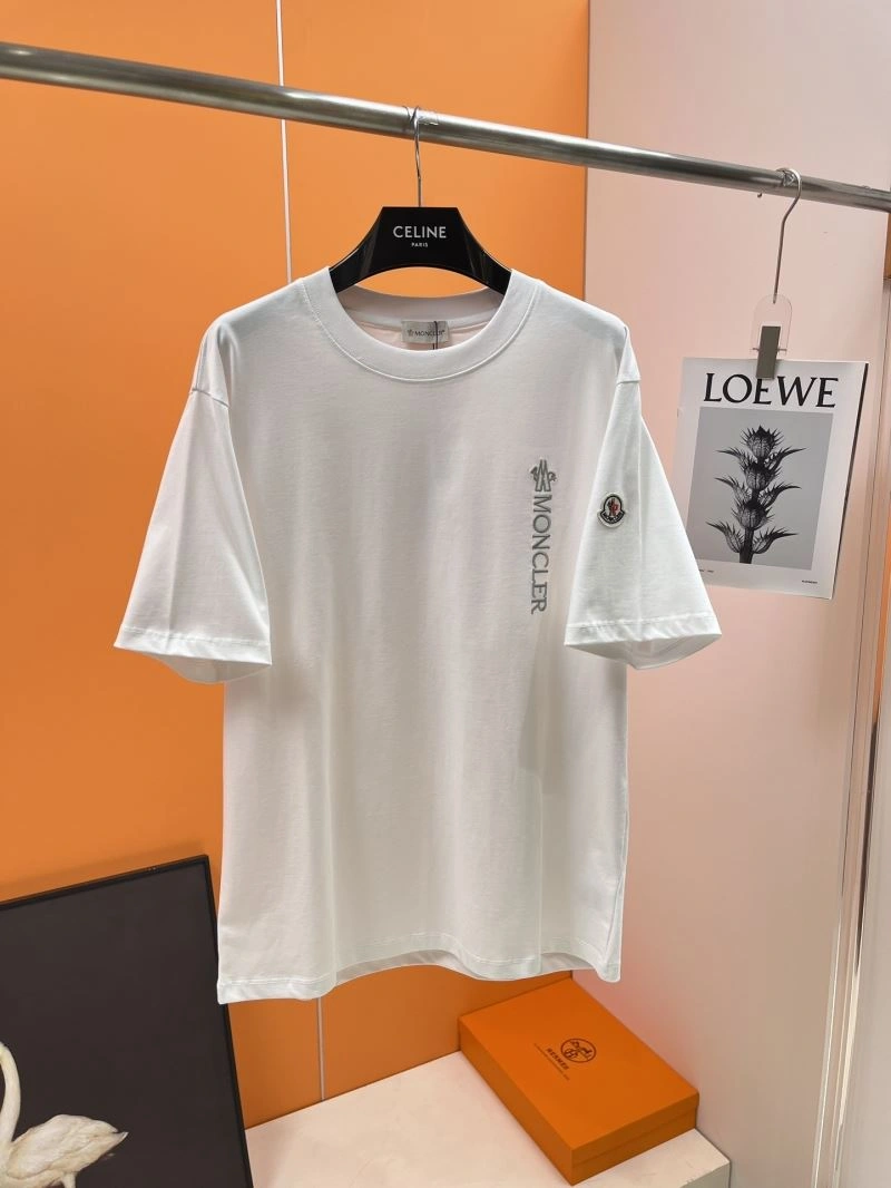 Moncler T-Shirts SoftTouch 141776