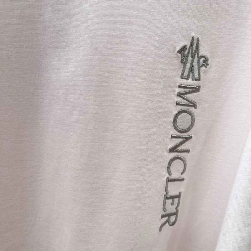 Moncler T-Shirts SoftTouch 141776