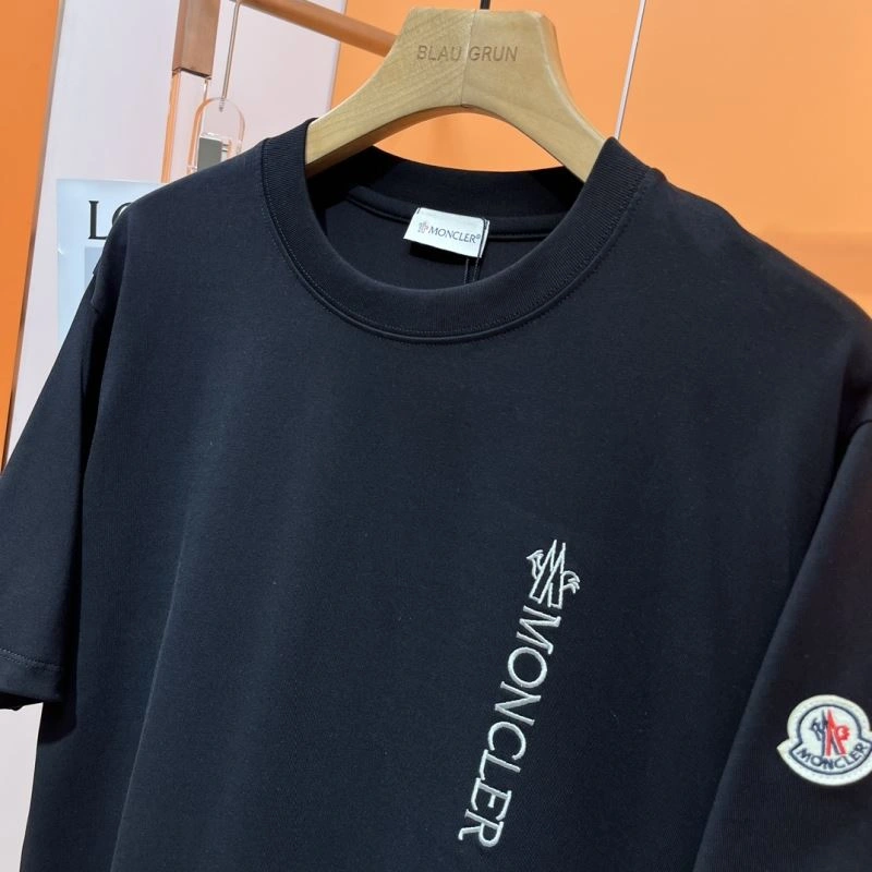 Unisex Moncler T-Shirts 141804