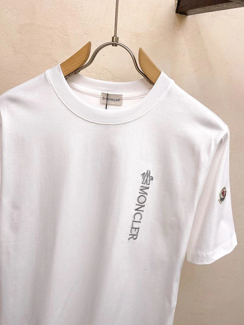 Sophisticated Moncler T-Shirts 141784