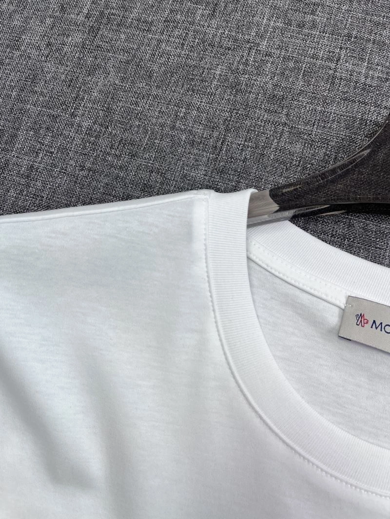 TechFriendly Moncler T-Shirts 141775