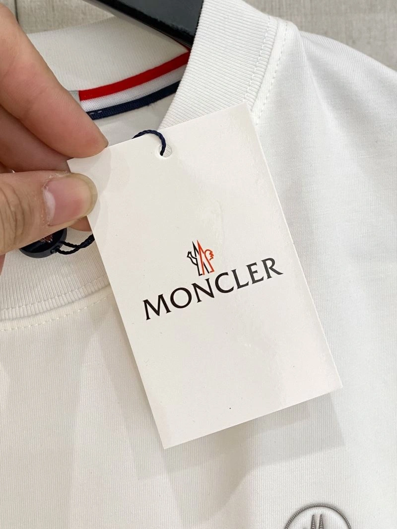 Moncler T-Shirts BestValue 141760