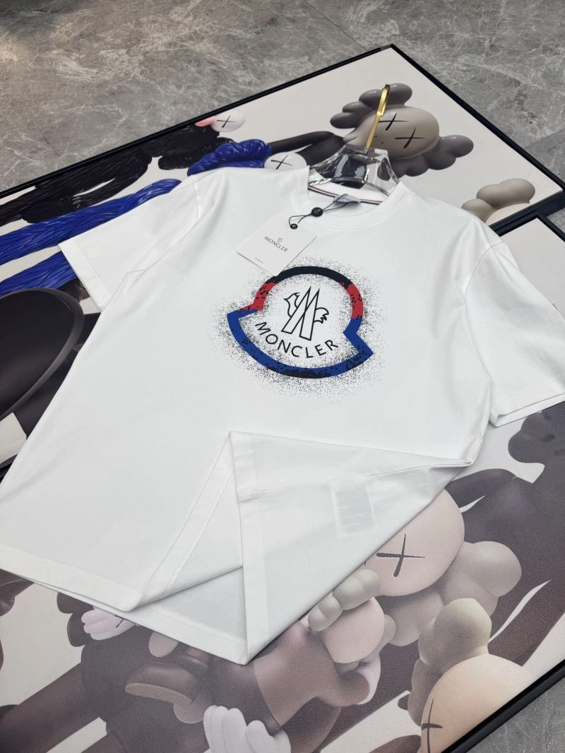 WaterResistant Moncler T-Shirts 141752