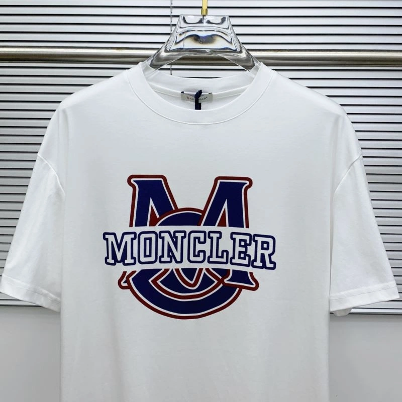 TechFriendly Moncler T-Shirts 141742