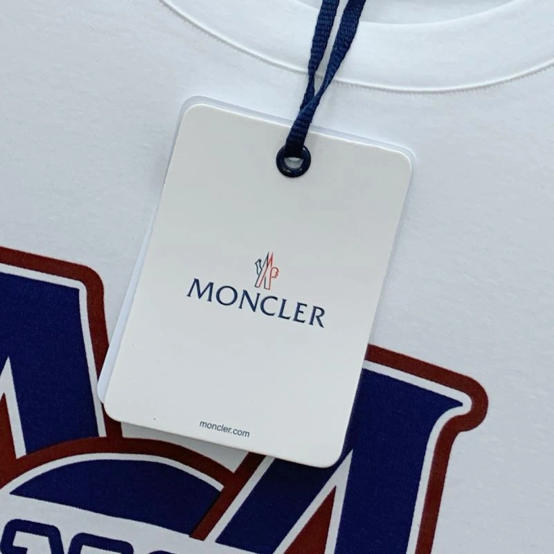 TechFriendly Moncler T-Shirts 141742