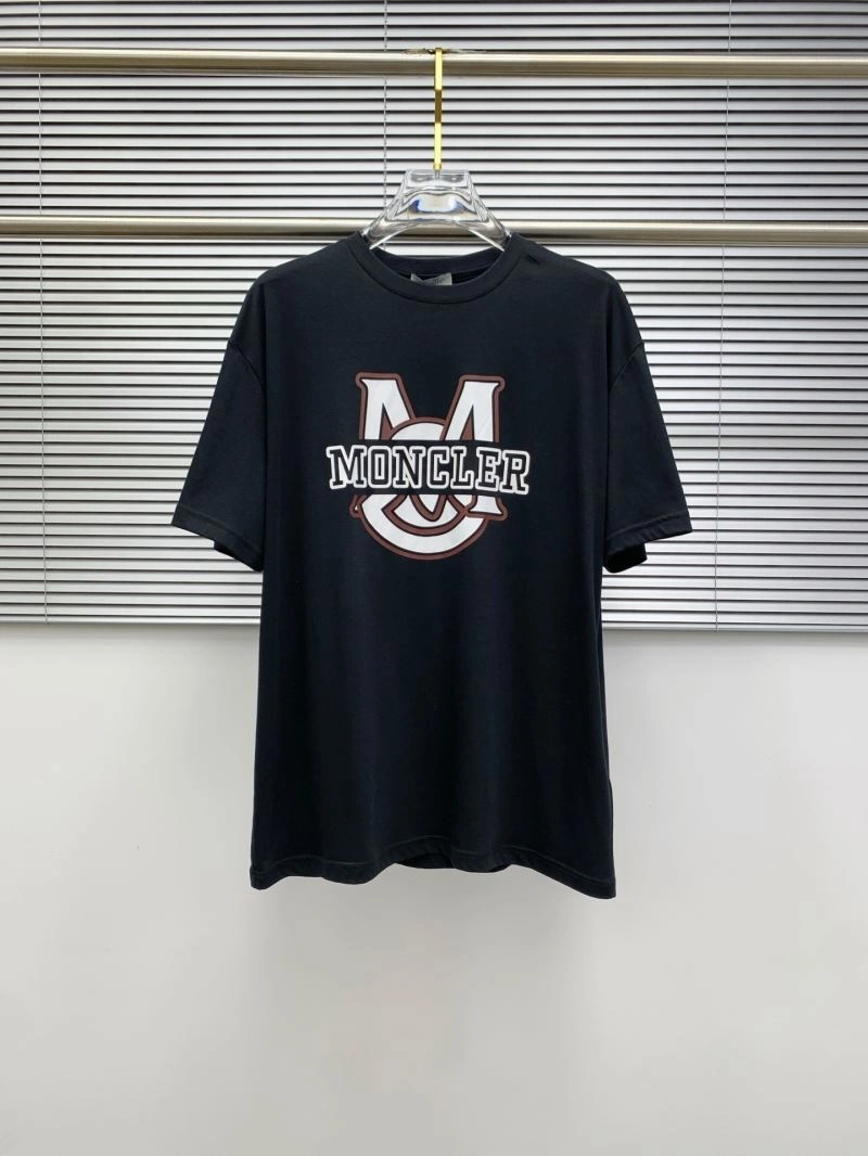Moncler T-Shirts Neat 141751