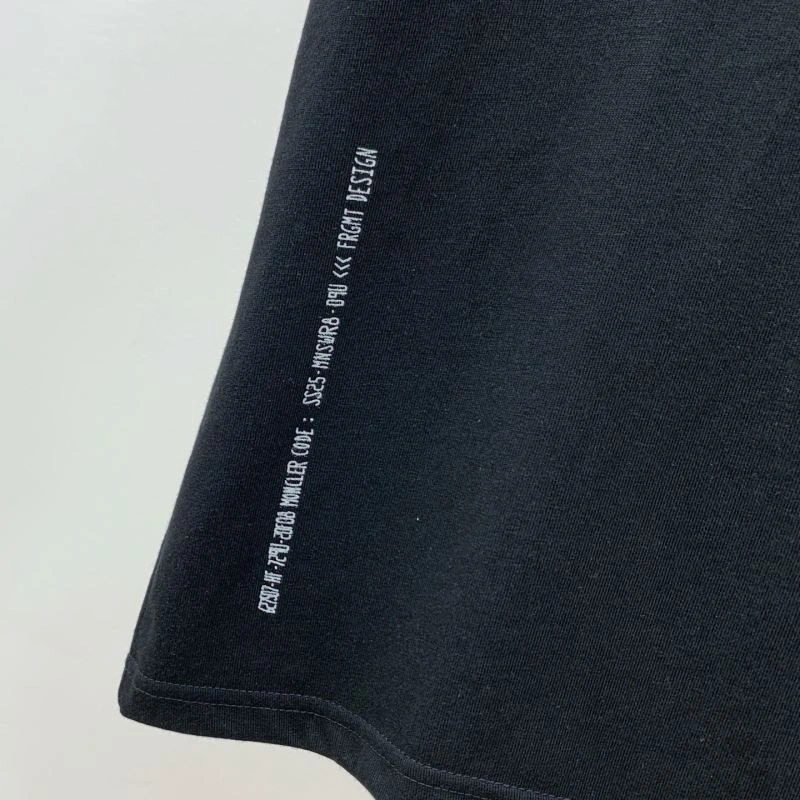 Unisex Moncler T-Shirts 141754