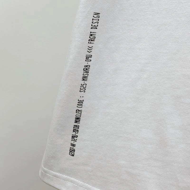 Moncler T-Shirts Stylish 141749
