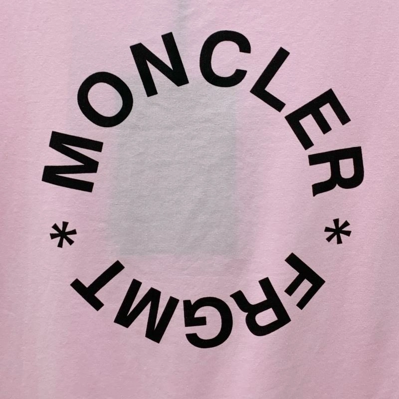 Moncler T-Shirts Soft 141739
