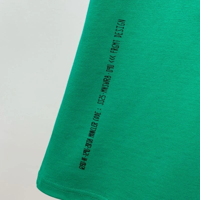 Moncler T-Shirts Bold 141753