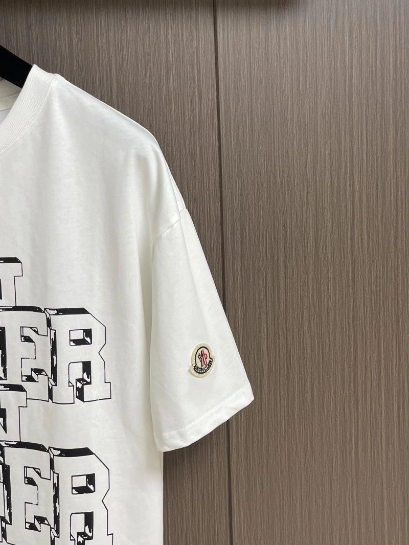 Moncler T-Shirts TravelReady 141741