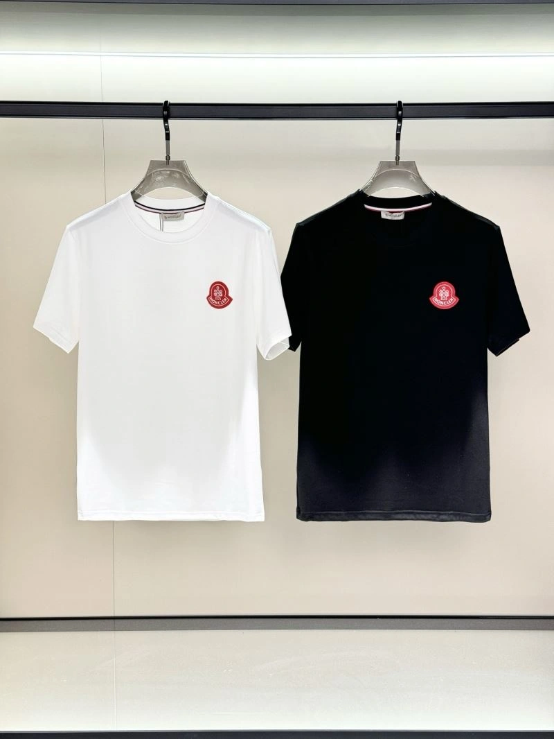 ZipUp Moncler T-Shirts 141735