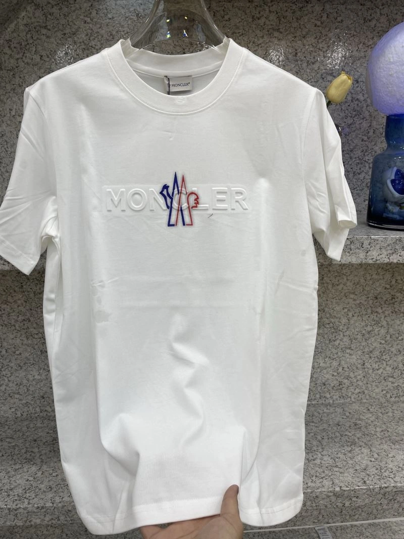 Moncler T-Shirts FlexibleFit 141733