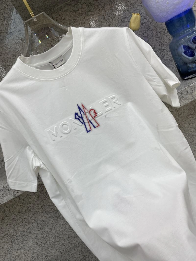 Moncler T-Shirts FlexibleFit 141733